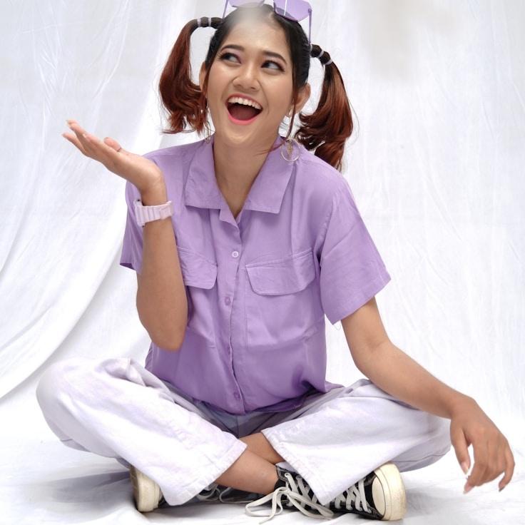 Jordan Lee, Client Relations Director, discussing corporate gifting strategy with business clients